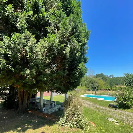 بيت للعطل A Leira بوينتيارياس