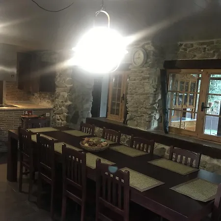 A Leira بيت للعطل بوينتيارياس